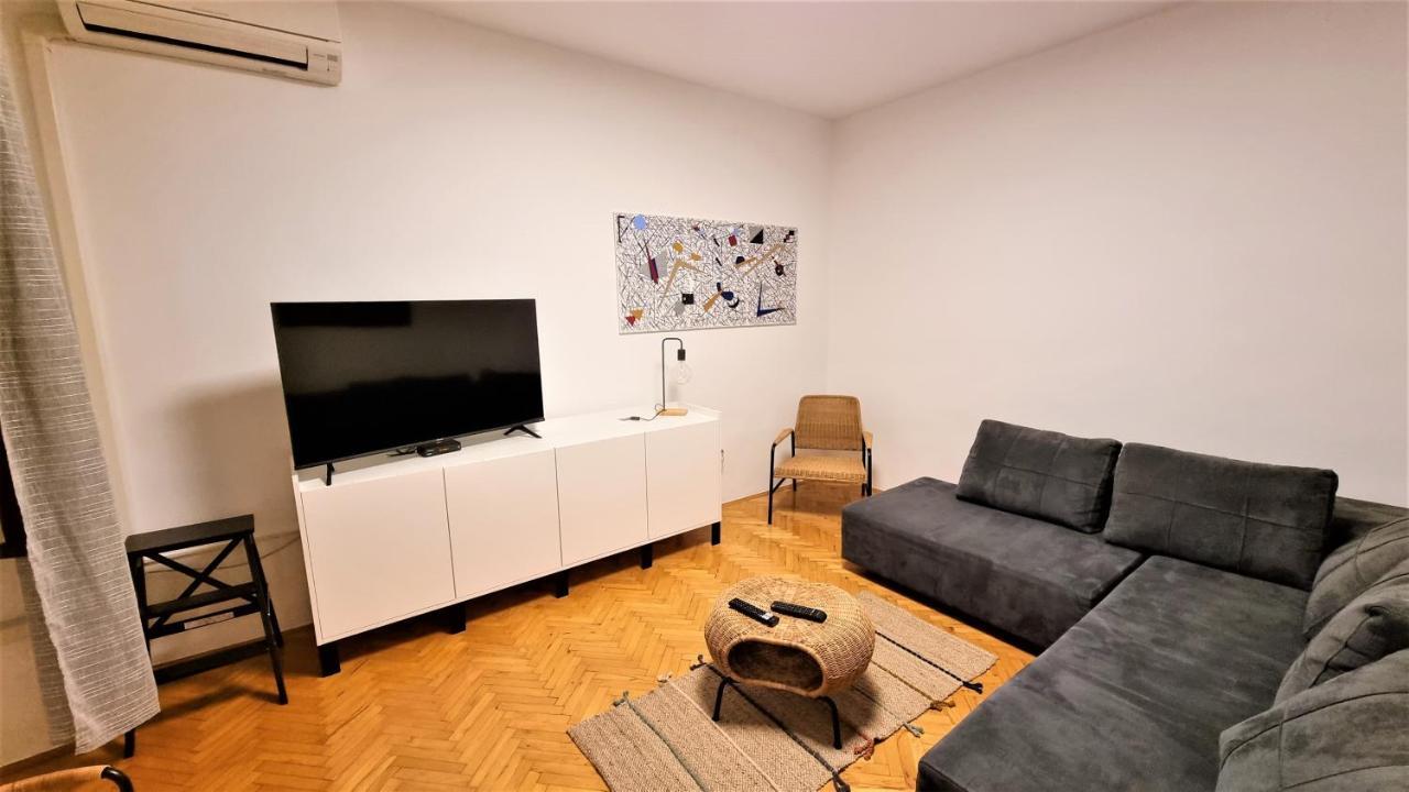 Apartman Arena
